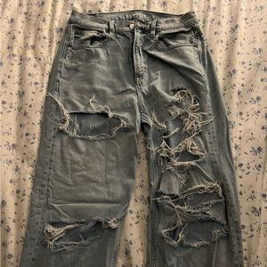 Size 8 Long Baggy American Eagle Jean